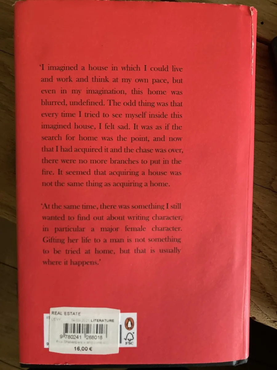 The back cover of Real Estate by Deborah Levy